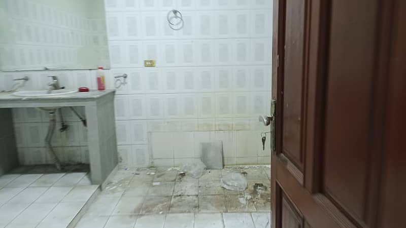 2 Kanal Upper Portion Lower Locked 3 Beds Attach Bath Room TV Lounge Available For Rent In Dha Phase 2 21