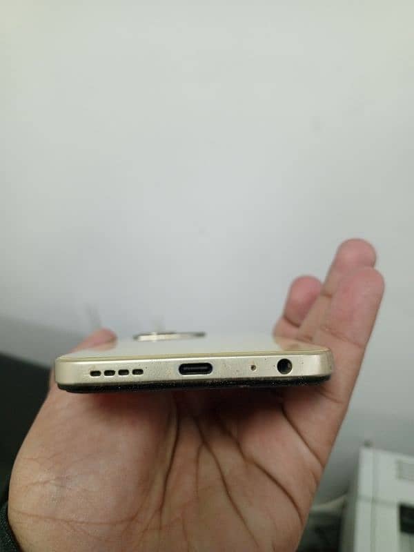 Vivo Y35 up for sale 2