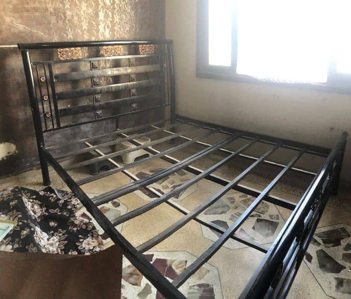 NEW CONDITION IRON BED 3