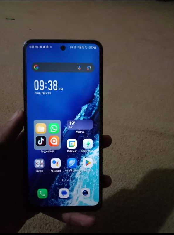 infinix hot 40 Pro 0