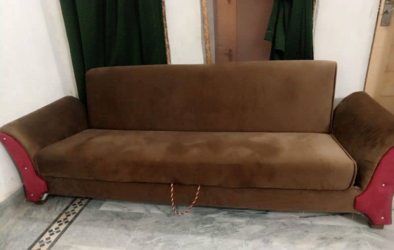 new sofa cambed boht wazni or mazbot hai 0