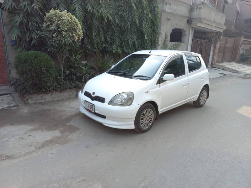 Toyota Vitz 2001 1.0 7