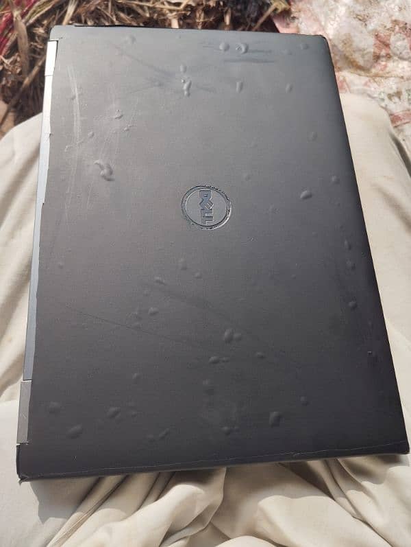 Dell Laptop core i5 6th gen 12/256GB good battery backup 0