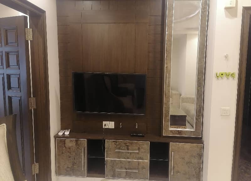 1 KANAL UPPER PORTION FOR RENT IN SECTOR A BABAR BLOCK BAHRIA TOWN 10