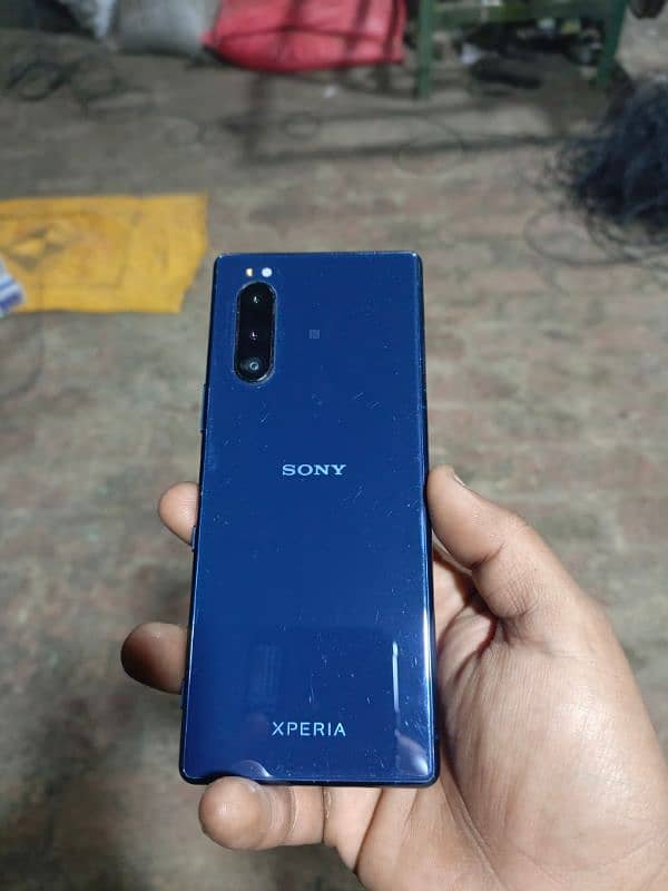 sony Xperia 5 mark 1 6/64 0