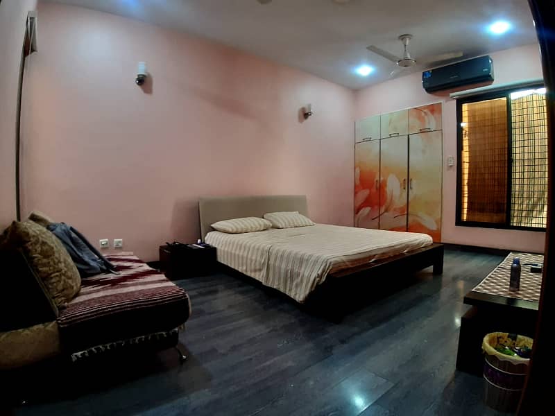 Flat 1350 Sq Ft Gulshan E Iqbal 13D2 Rufi Heaven 5