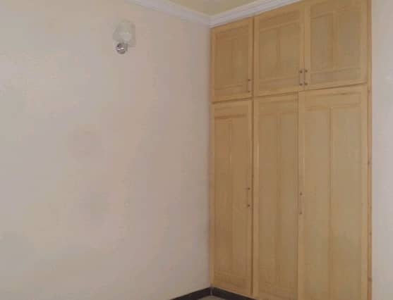 Spacious House Is Available In G-10/4 For rent 1