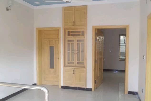 666 Square Yards Upper Portion In Only Rs. 300000 2