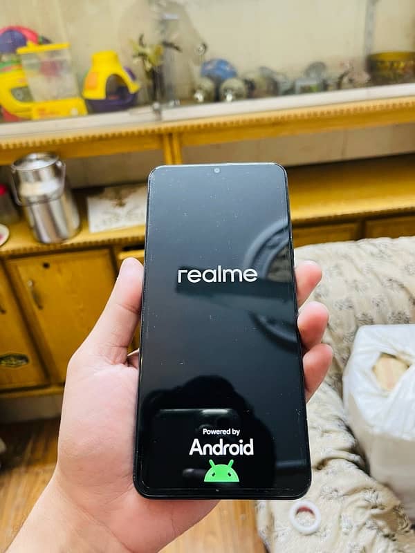 realme C63 6/128 9 month warranty 1