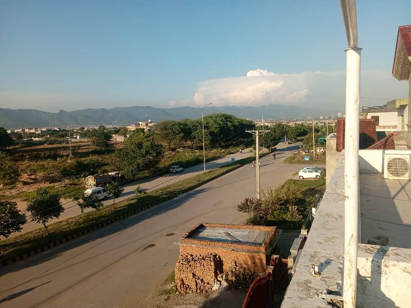 14 MARLA TRIPLE STOREY HOUSE AVAILABLE FOR SALE IN G-13 SECTOR ISLAMABAD 1