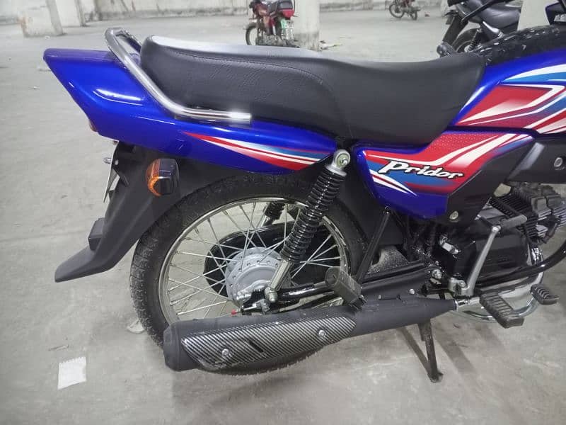 Honda Pridor urgent sale 9