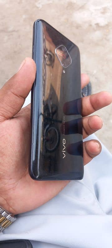 vivo s1 pro 0