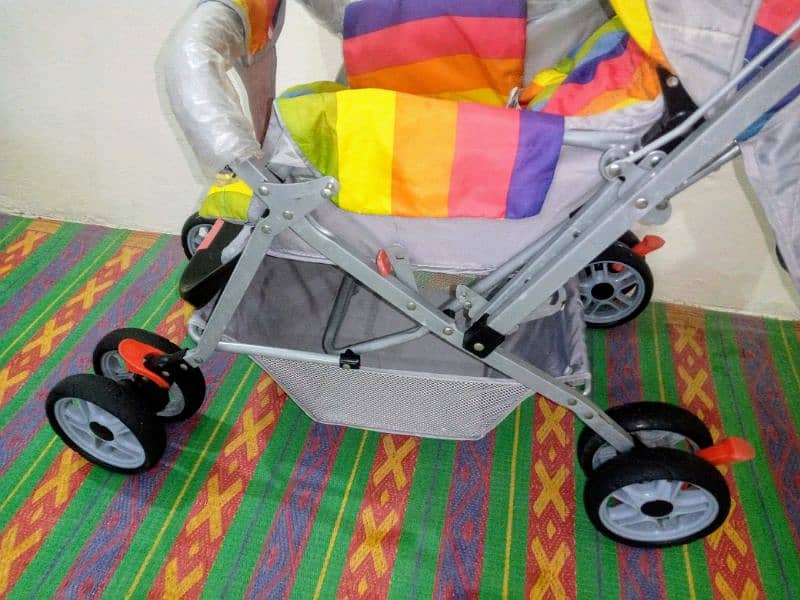 Beautiful Baby Pram O3358O8816O Call/Whatsap. Brand New. Foldable 5