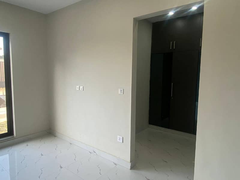 5 MARLA BRAND NEW IDEAL LOCATION HOUSE FOR SALE IN DHA 11 RAHBAR PHASE 2 EXTENSION BLOCK N 5