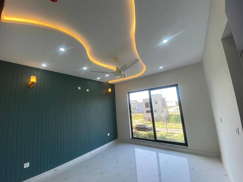 5 MARLA BRAND NEW IDEAL LOCATION HOUSE FOR SALE IN DHA 11 RAHBAR PHASE 2 EXTENSION BLOCK N 23