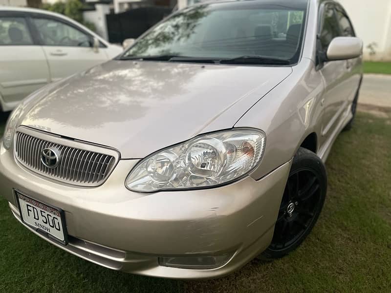 Toyota Corolla Altis 2003 3