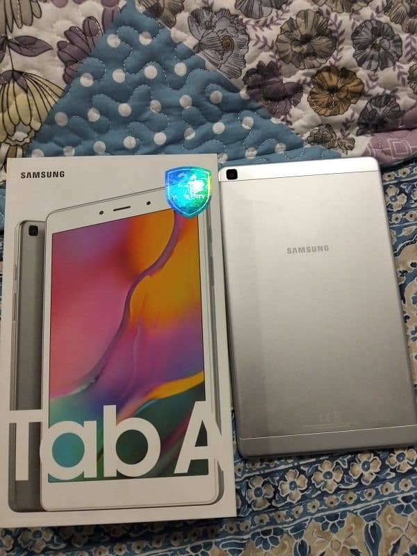 samsung tab8 availbe for in excellent condition 2