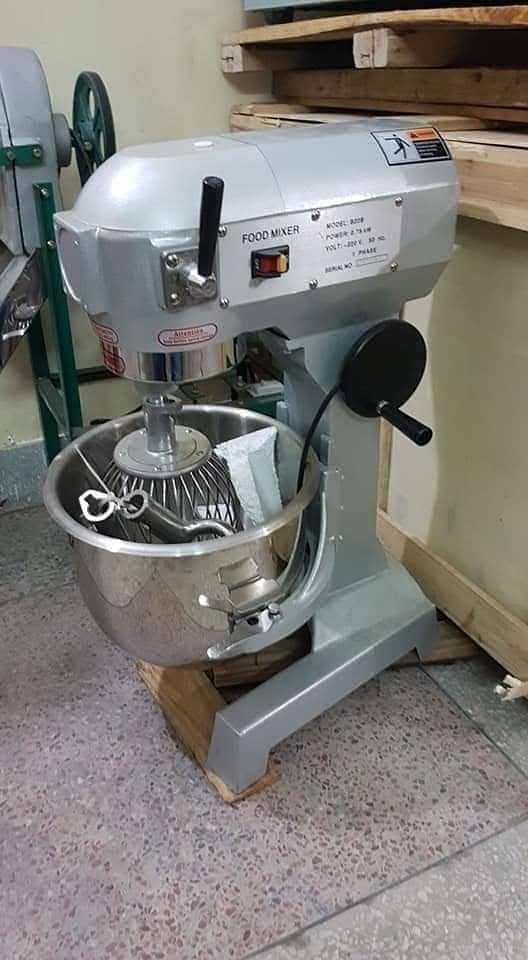 Dough Mixer Fryer banler /pizza oven /hot case/ coffee charga peroofer 12