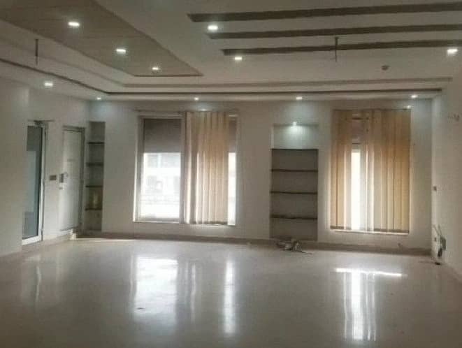 4 Marla 3rd Floor Office With Elevator For Rent In DHA Phase 5,Block CCA, Lahore. 5