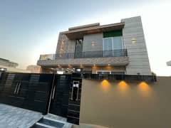 10 Marla Modern Brand New House For Rent