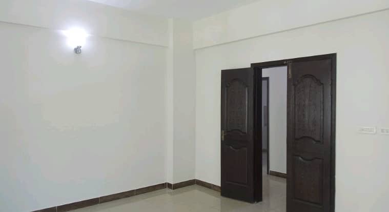 Centrally Located Flat For rent In Askari 11 - Sector B Apartments Available 3