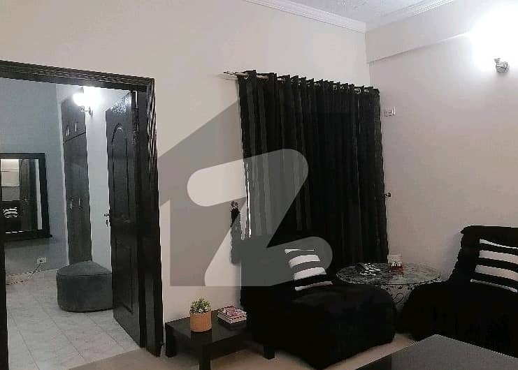 5 Marla Flat Is Available For rent In Askari 11 - Sector C 7