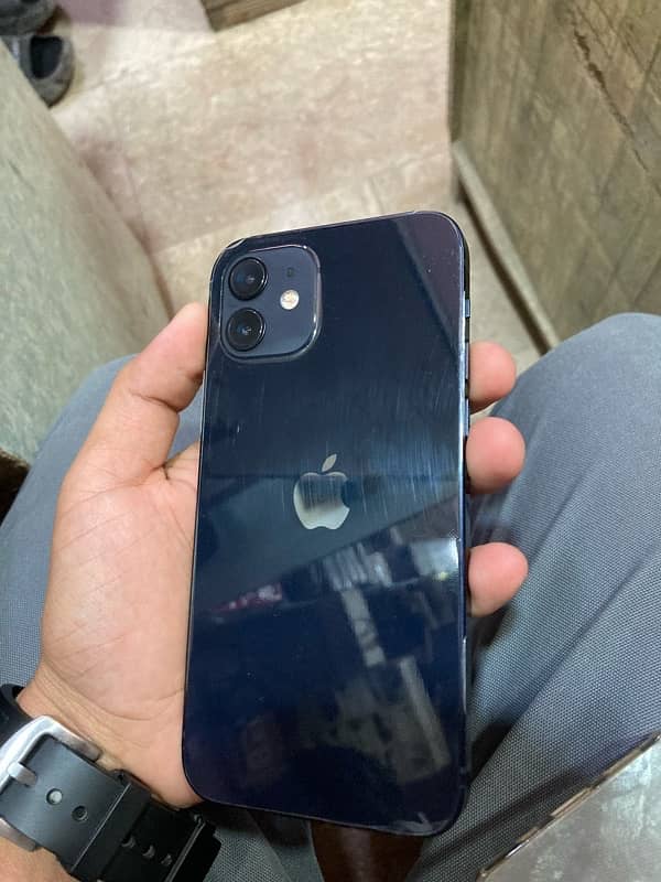 iphone 12 box wala 0