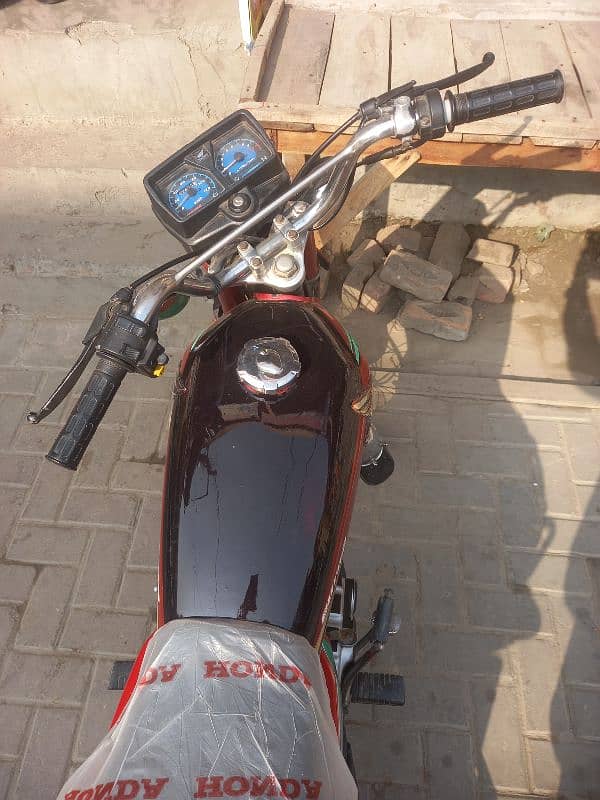 honda 125 2012/2013 mobile 6