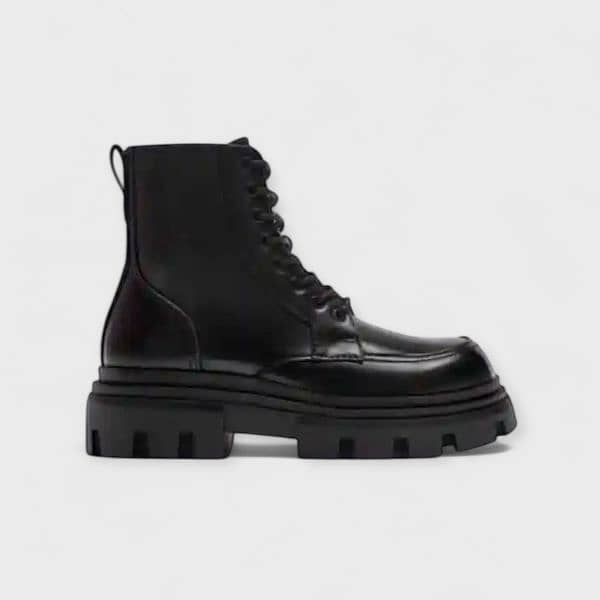 ZARA ORIGIONAL CHELSIA AND LACEUP BOOTS 13