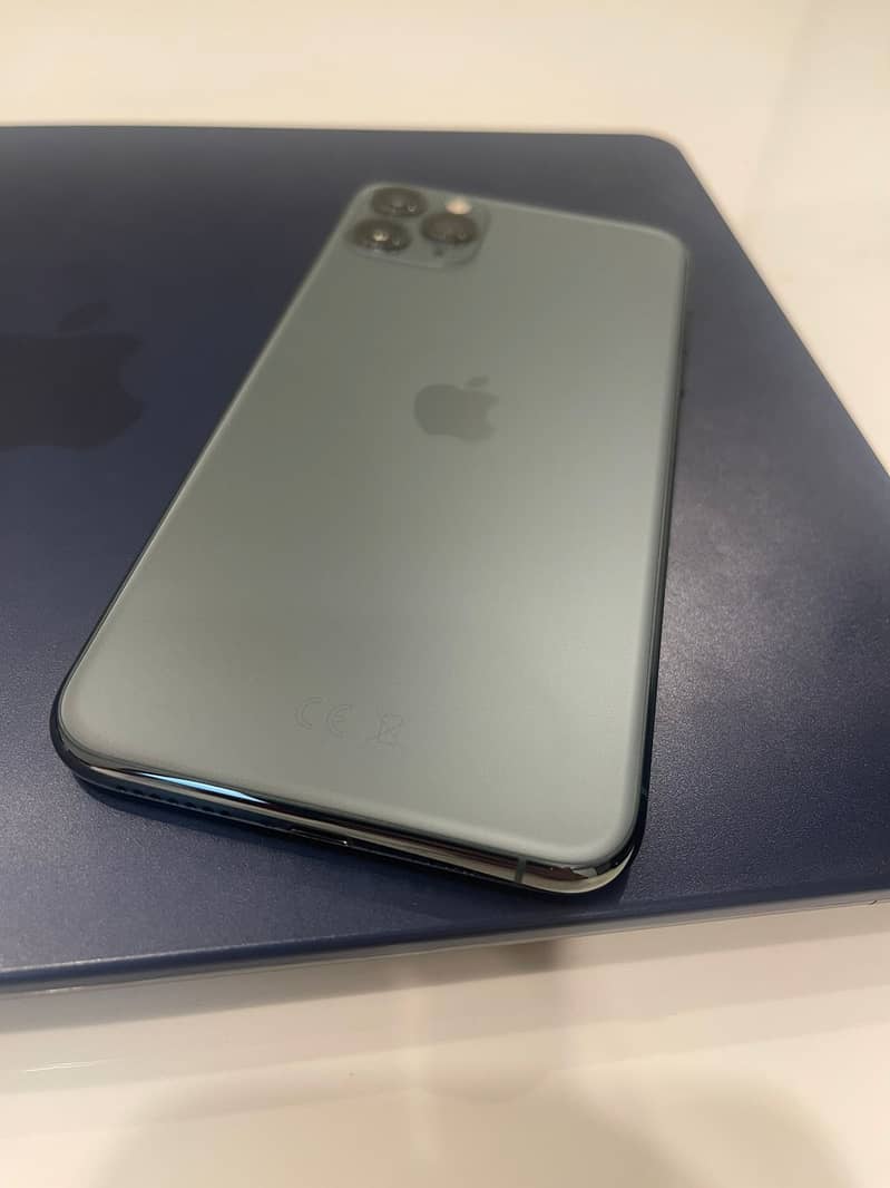 iPhone 11 Pro Max 256gb 9