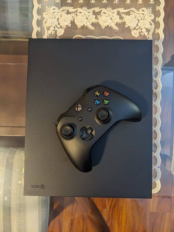 Xbox One X | 1TB All original accessories and box. 2