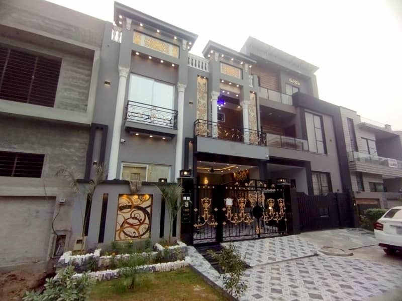 Ideal House Is Available For Sale In Lahore 1