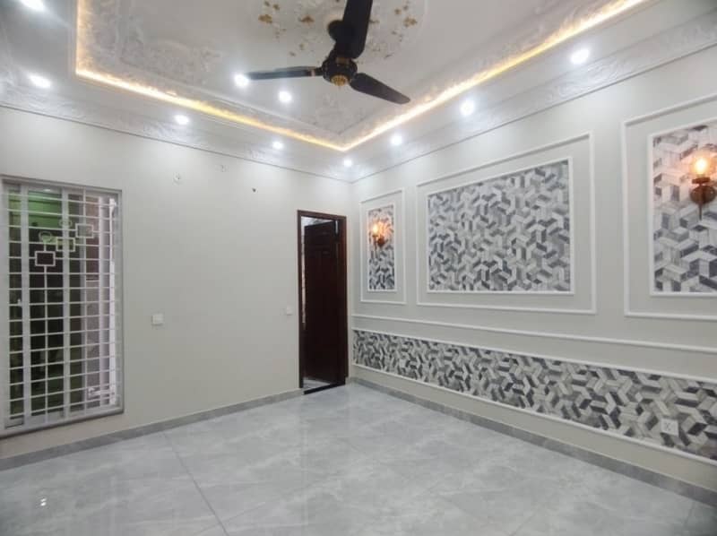 Ideal House Is Available For Sale In Lahore 11