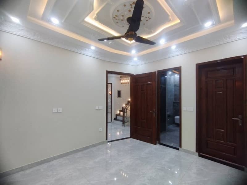 Ideal House Is Available For Sale In Lahore 19