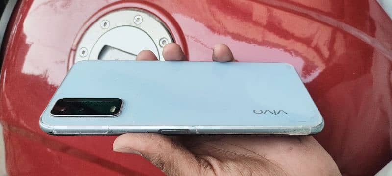 vivo y12s 3 GB orm32 GB ram 1