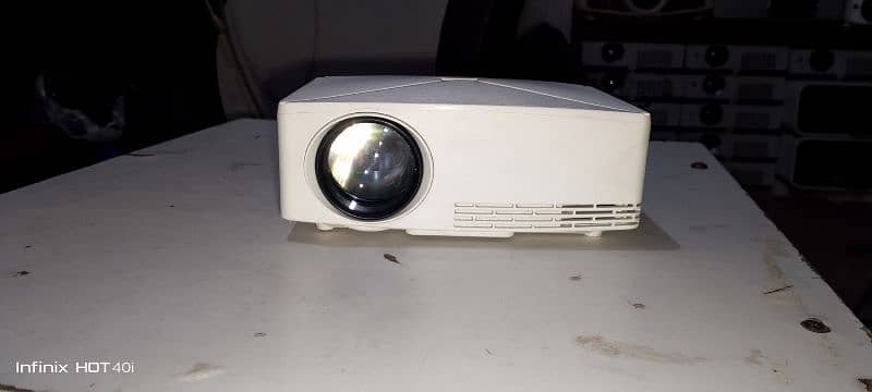 720p theater mini projector 0