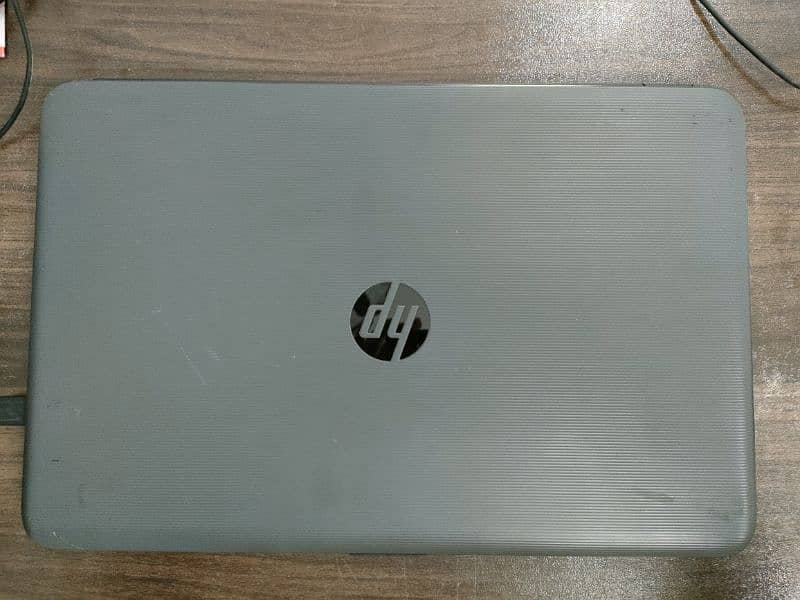 HP AMD E2-7110 APU Laptop for Sale 0