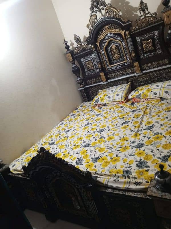 (only bed)pure chinioti wooden havely bed king size 2