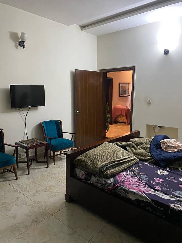 1 KANAL PERFECT LOCATION HOUSE AVAILABLE FOR SALE IN NESPAK HOUSING SOCIETY - PHASE 1 - BLOCK D1 23