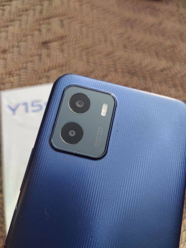 vivo y15s 1