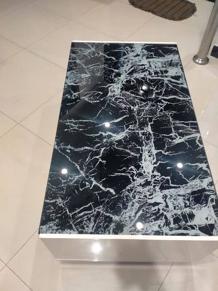 Coffee Table With a Black Marble-patterned Glass Top 5