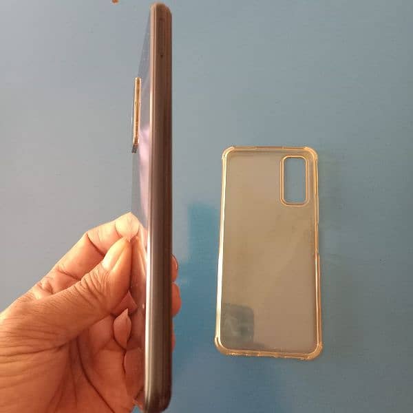 vivo y20 with box and charger condition 10x10 4