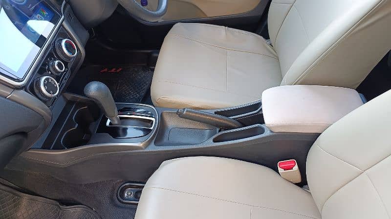 Honda City 1.2 CVT 2022 Model for Sale 9