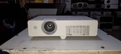 Panasonic Lcd projector 03140606399