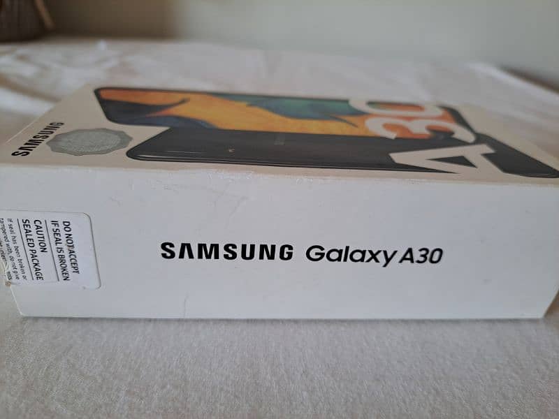 Samsung A30 5