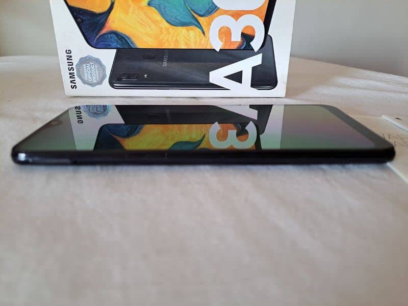 Samsung A30 7