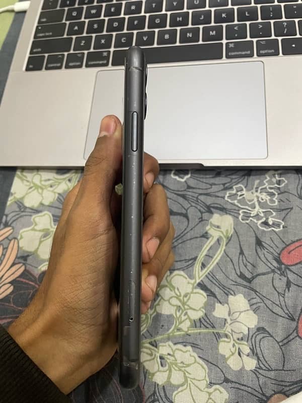 iphone 11 non active 3