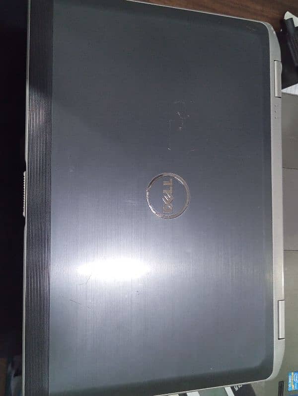 Dell laptop I. 5 1