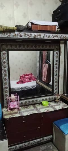 Dressing Table+Stool