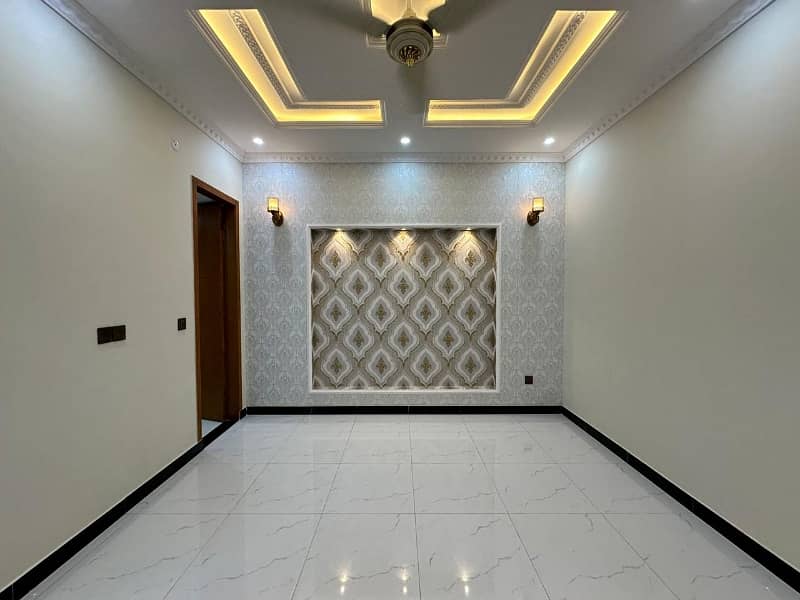 A Prime Location House Of 3 Marla In Rs. 7500000 19